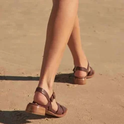 Eos Tega Sandal - Brown