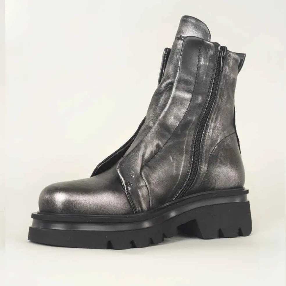 Patrizia Bonfanti Kuni No Lace Boot - Silver